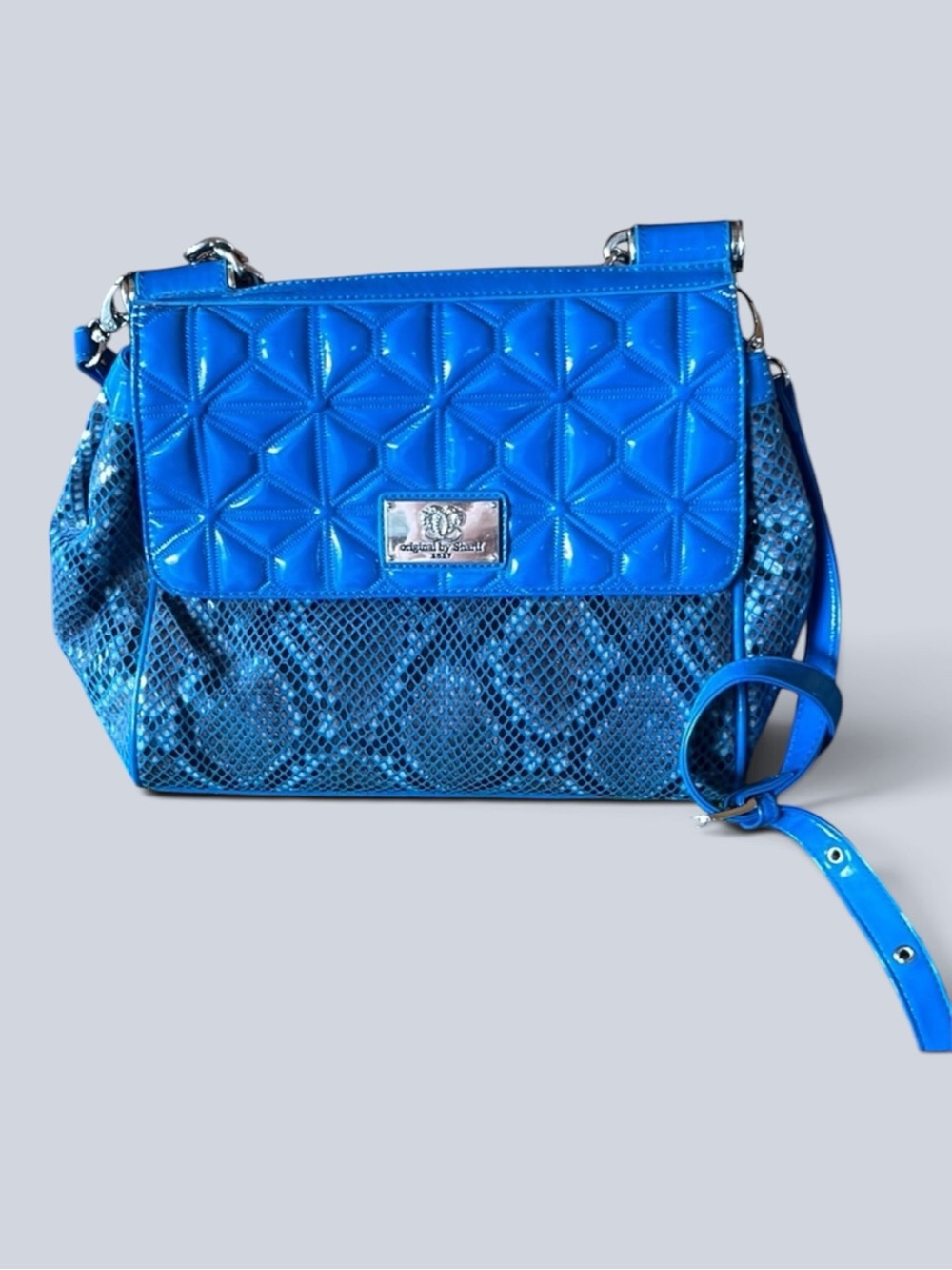 Sharif GUC Electric Blue Quilted & Snake-Embossed Shoulder Bag